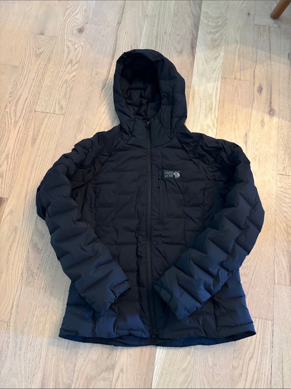 Mountain Hardwear Women’s Black Hooded Puffer Jacket
